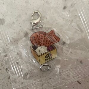 くら寿司 Kura Revolving Sushi Bar connectable acrylic charm
